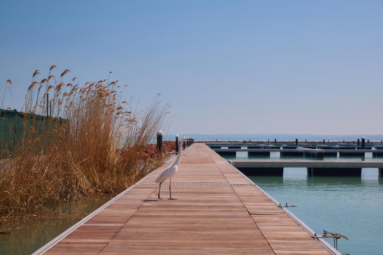 Lua Resort - Adults Only Balatonfured Exterior photo The boardwalk at the park